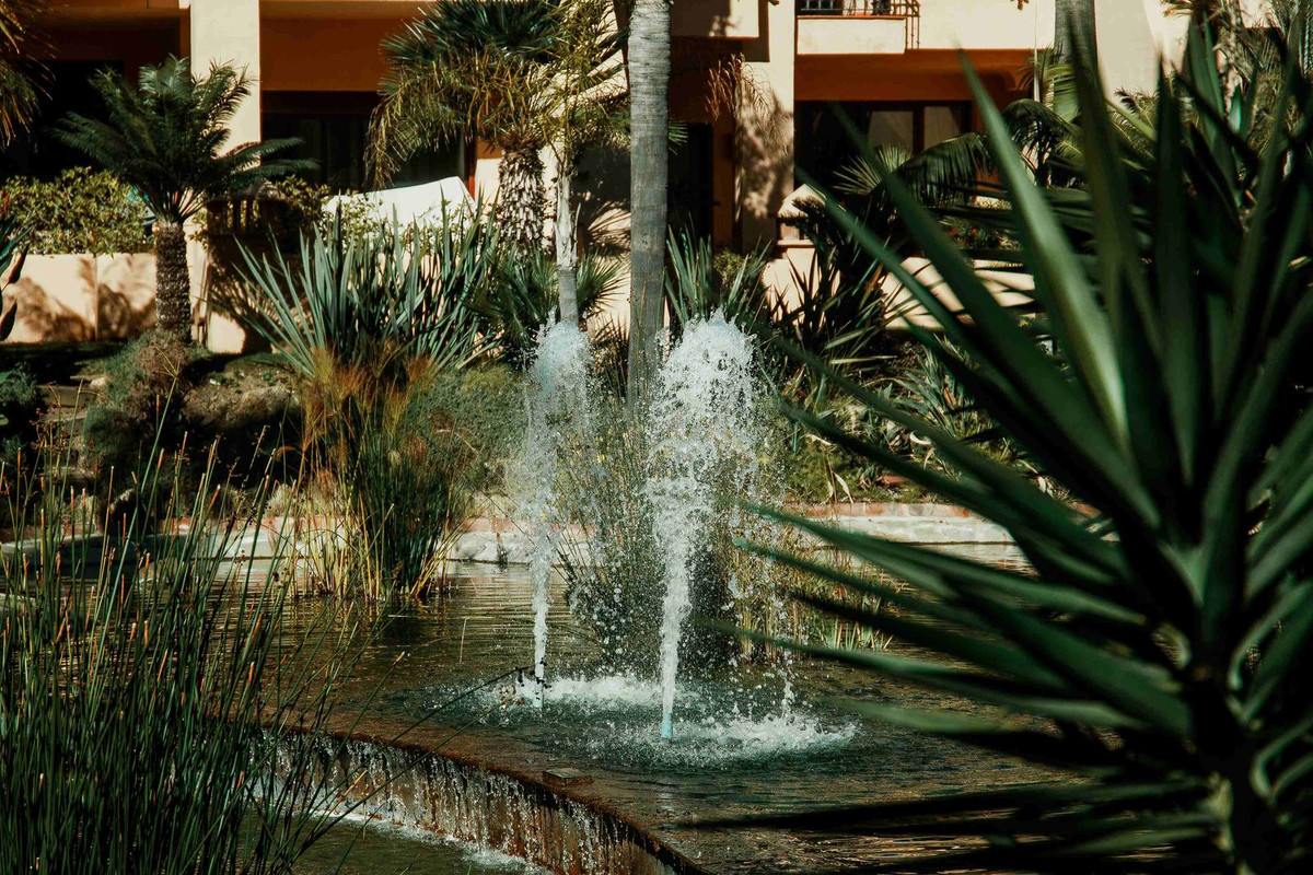 2 Bed Apartment for sale in San Pedro De Alcántara Costa Del Sol, Málaga, Spain