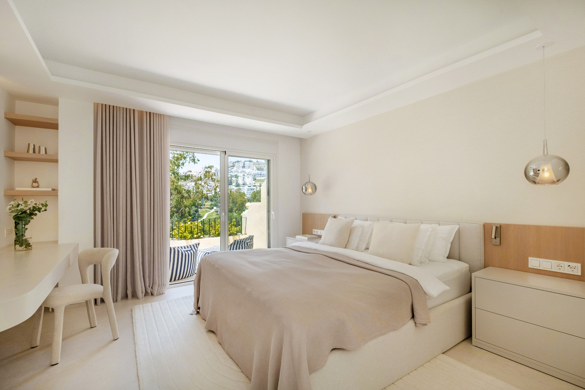 4 Bed Townhouse for sale in La Quinta Costa Del Sol, Málaga, Spain