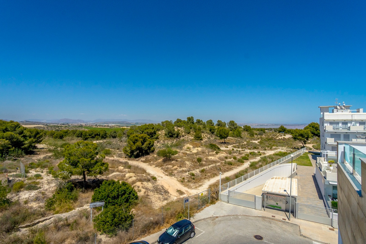 3 Bed Townhouse for sale in Villamartin Costa Blanca, Alicante, Spain