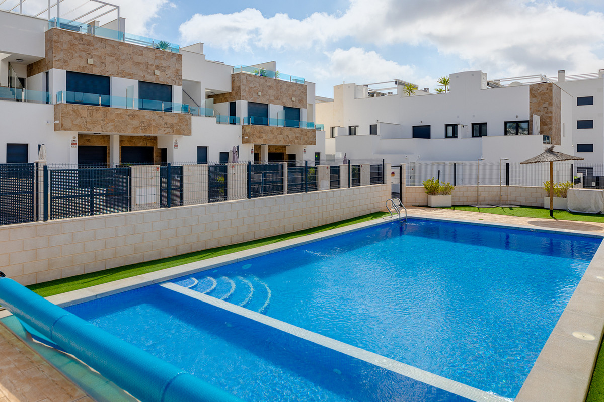 3 Bed Townhouse for sale in Villamartin Costa Blanca, Alicante, Spain