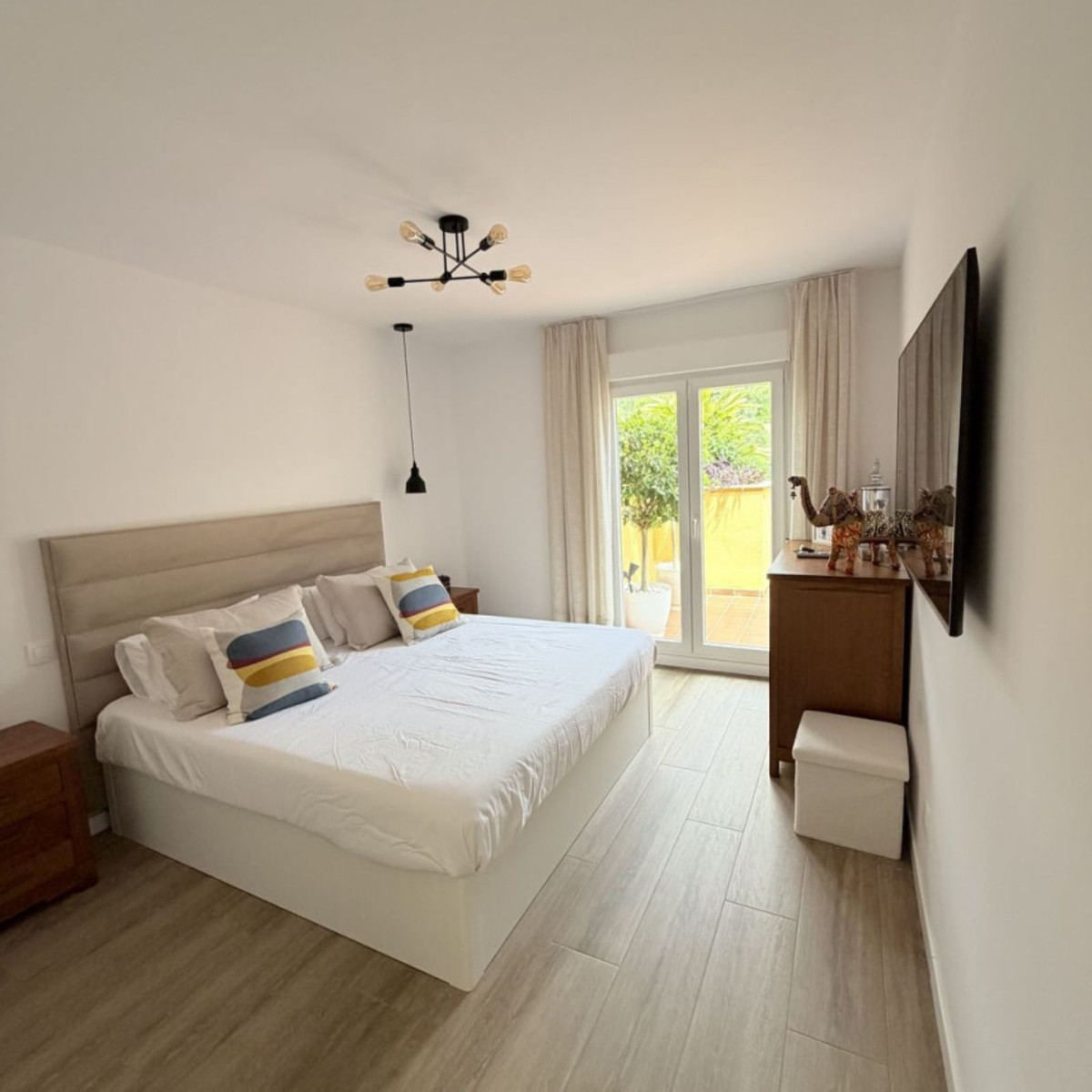 2 Bed Apartment for sale in Reserva De Marbella Costa Del Sol, Málaga, Spain