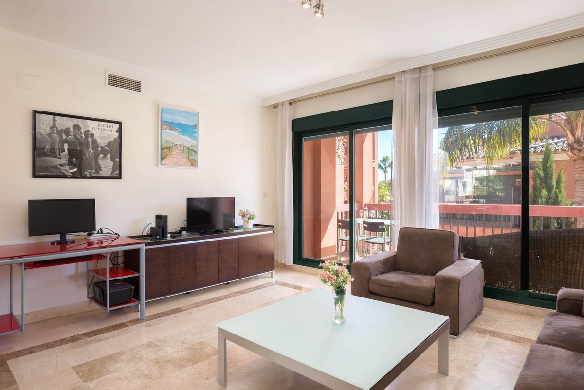 2 Bed Apartment for sale in Marbesa Costa Del Sol, Málaga, Spain