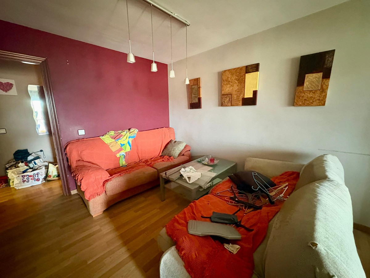 Se vende Apartamento Planta Media de 3 dormitorios en Costa Del Sol, Málaga, España