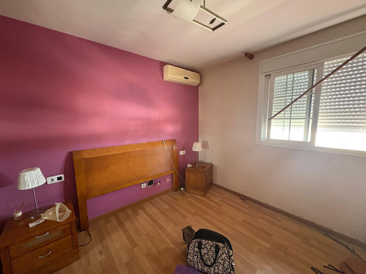 Se vende Apartamento Planta Media de 3 dormitorios en Costa Del Sol, Málaga, España