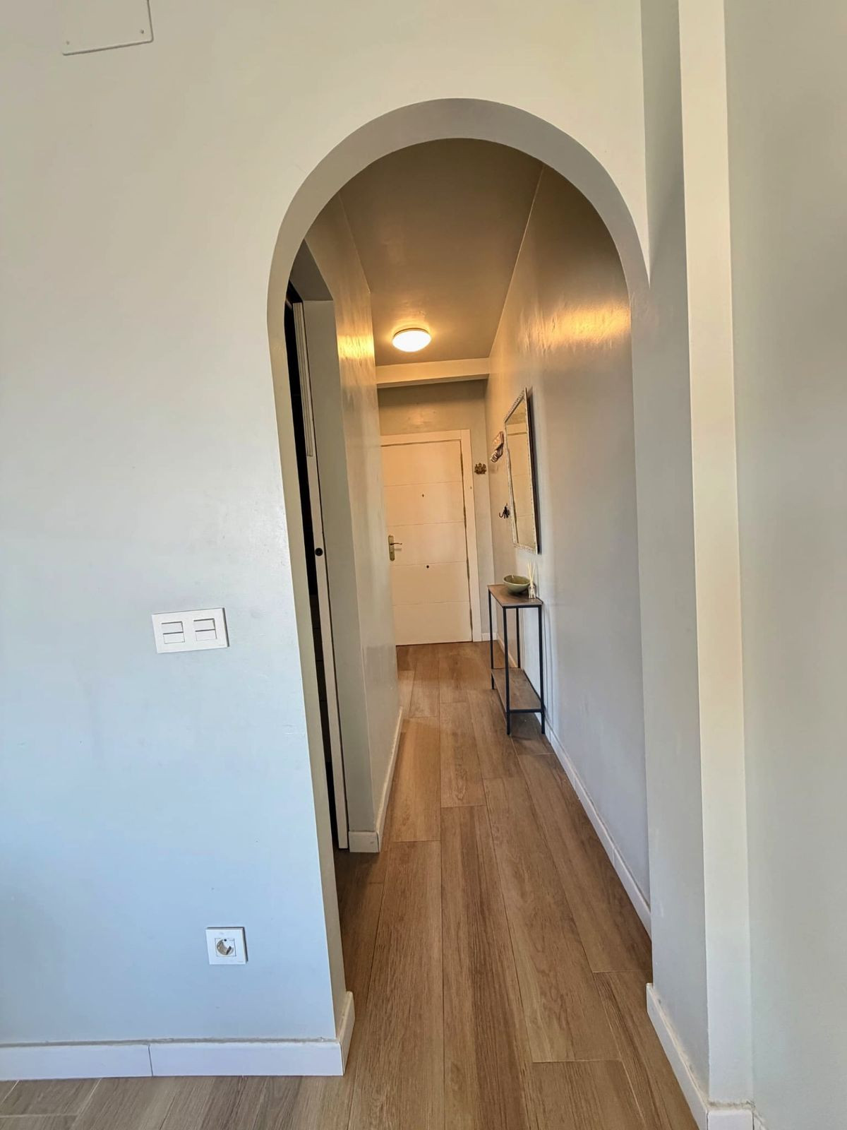 Se vende Apartamento Planta Media de 2 dormitorios en Costa Del Sol, Málaga, España