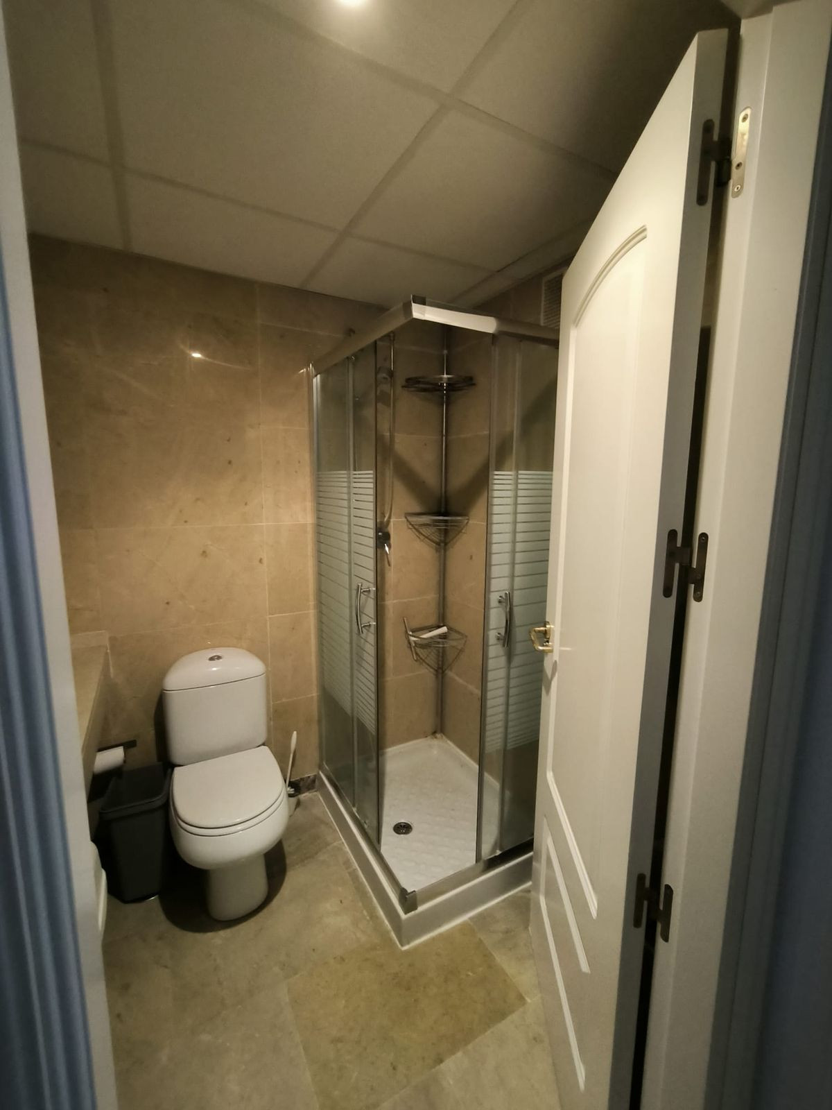 2 Bed Apartment for sale in La Duquesa Costa Del Sol, Málaga, Spain
