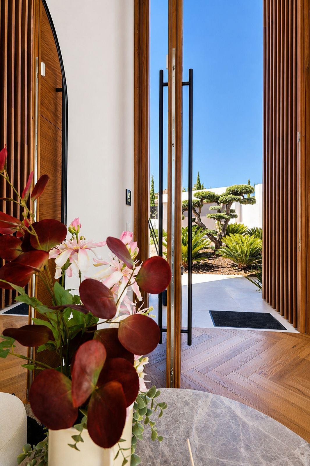 5 Bed Townhouse for sale in La Quinta Costa Del Sol, Málaga, Spain