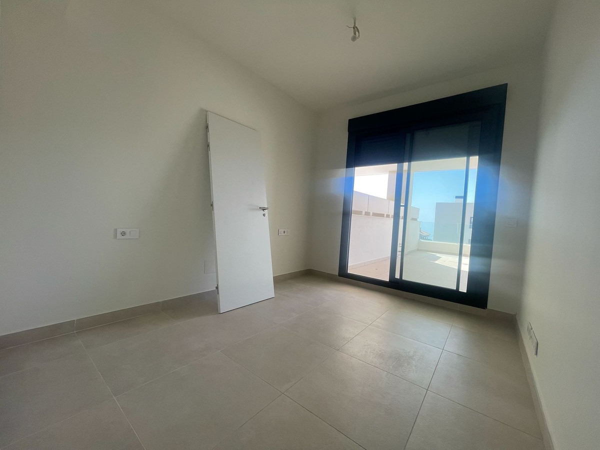 3 Bed Apartment for sale in Benalmadena Costa Del Sol, Málaga, Spain