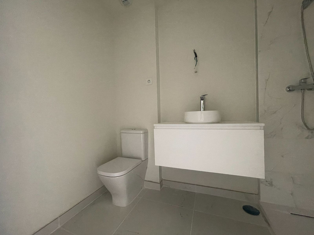 3 Bed Apartment for sale in Benalmadena Costa Del Sol, Málaga, Spain