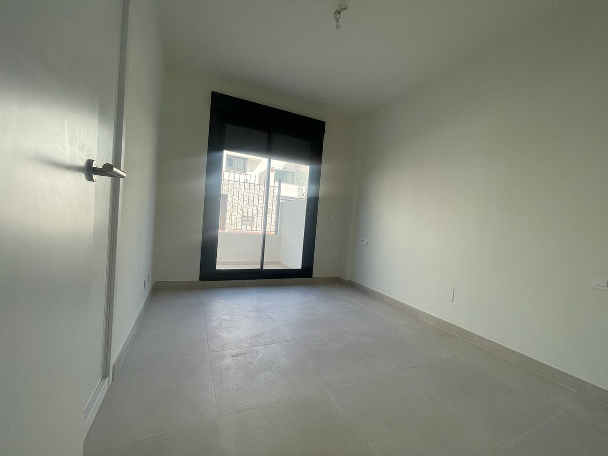 3 Bed Apartment for sale in Benalmadena Costa Del Sol, Málaga, Spain