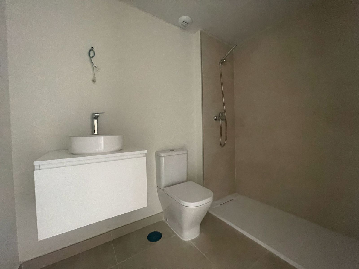 3 Bed Apartment for sale in Benalmadena Costa Del Sol, Málaga, Spain