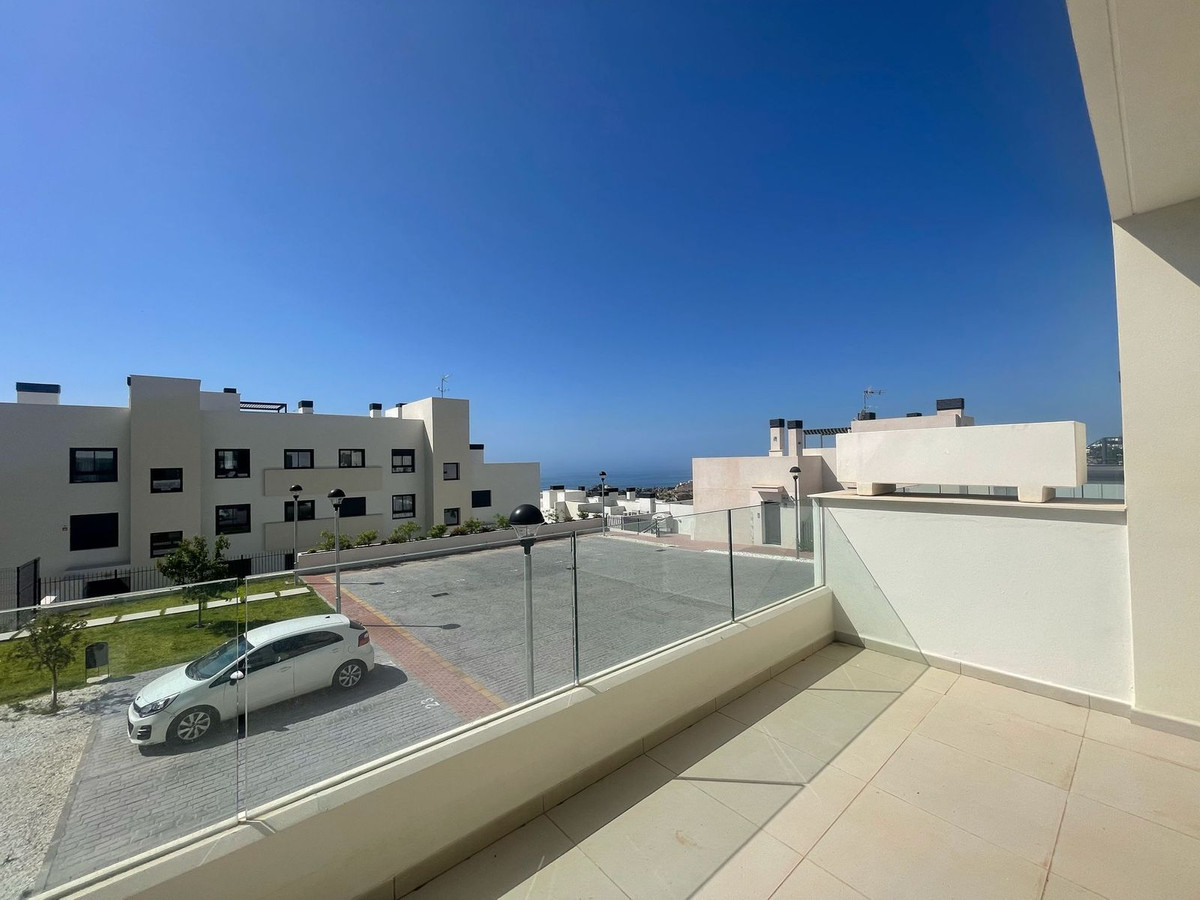3 Bed Apartment for sale in Benalmadena Costa Del Sol, Málaga, Spain
