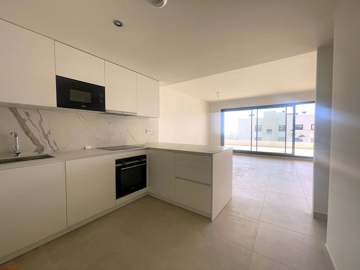 3 Bed Apartment for sale in Benalmadena Costa Del Sol, Málaga, Spain