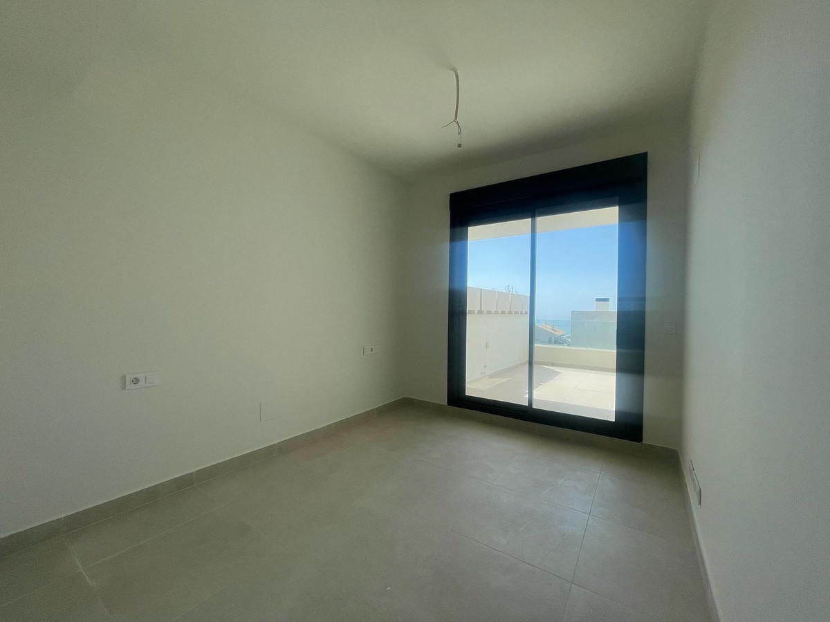 3 Bed Apartment for sale in Benalmadena Costa Del Sol, Málaga, Spain
