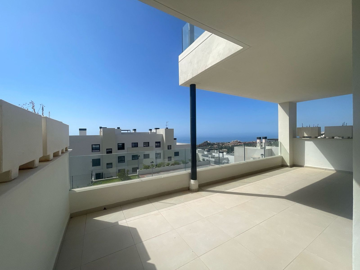 3 Bed Apartment for sale in Benalmadena Costa Del Sol, Málaga, Spain