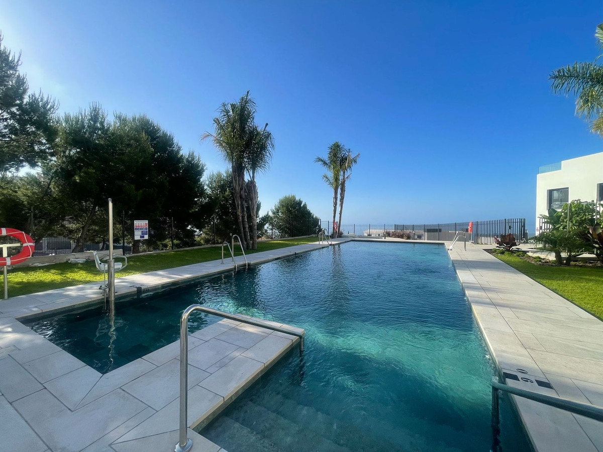 3 Bed Apartment for sale in Benalmadena Costa Del Sol, Málaga, Spain