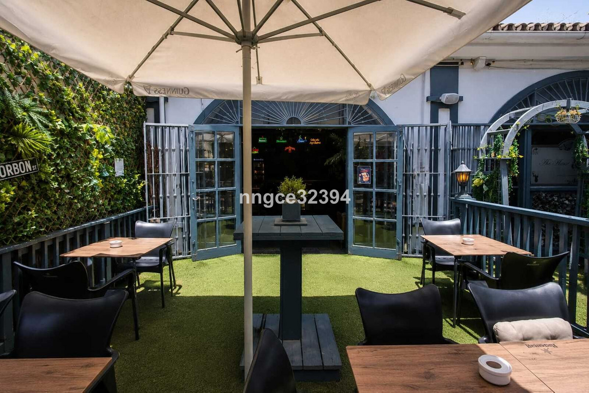 Se vende Ático de 6 dormitorios en Costa Del Sol, Málaga, España