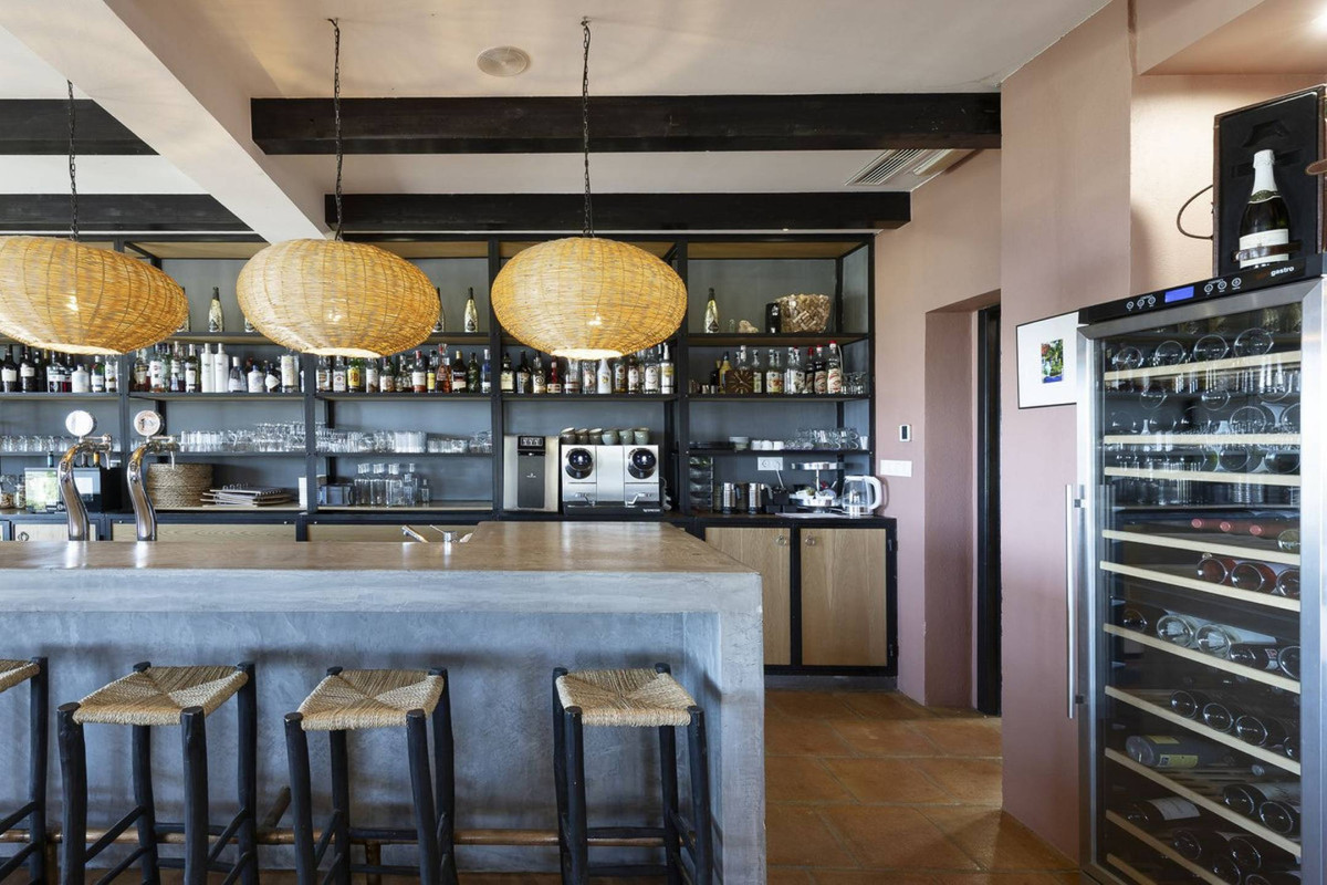 13 Bed Commercial unit for sale in Villanueva De La Concepcion Costa Del Sol, Málaga, Spain