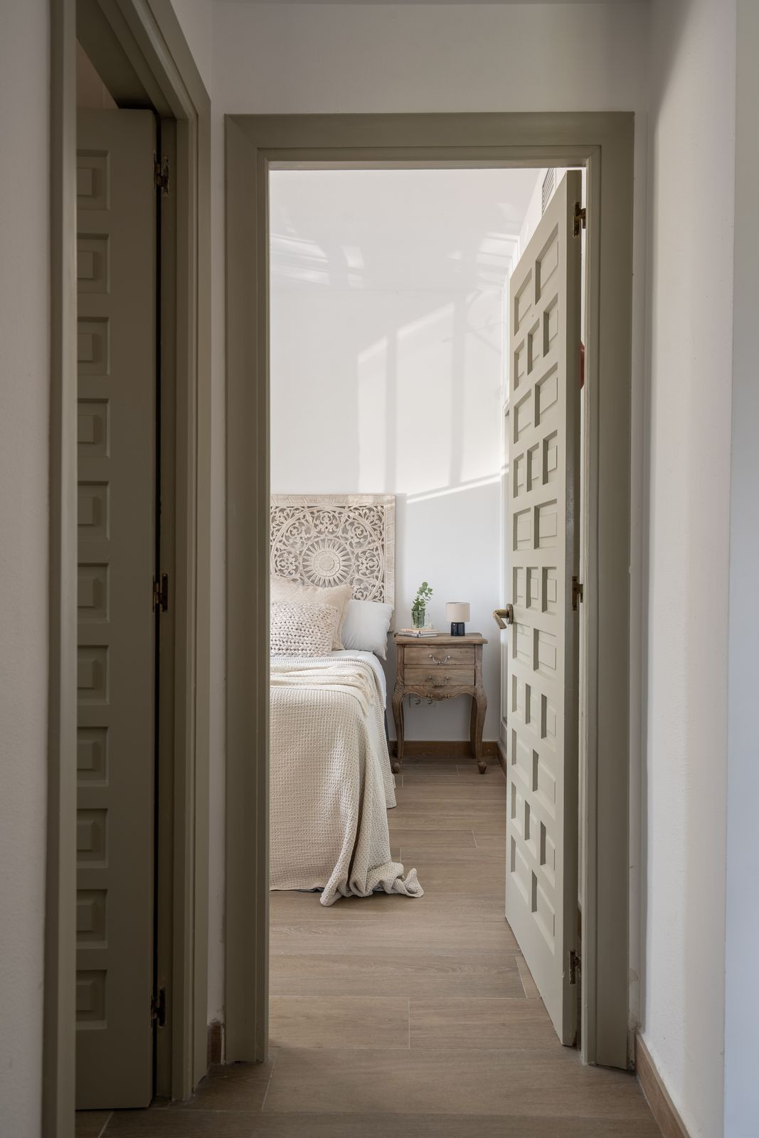 2 Bed Apartment for sale in Nueva Andalucía Costa Del Sol, Málaga, Spain
