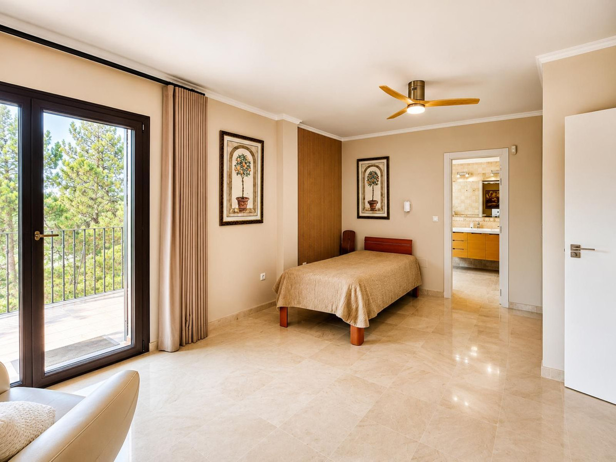 5 Bed Townhouse for sale in Guadalmina Alta Costa Del Sol, Málaga, Spain