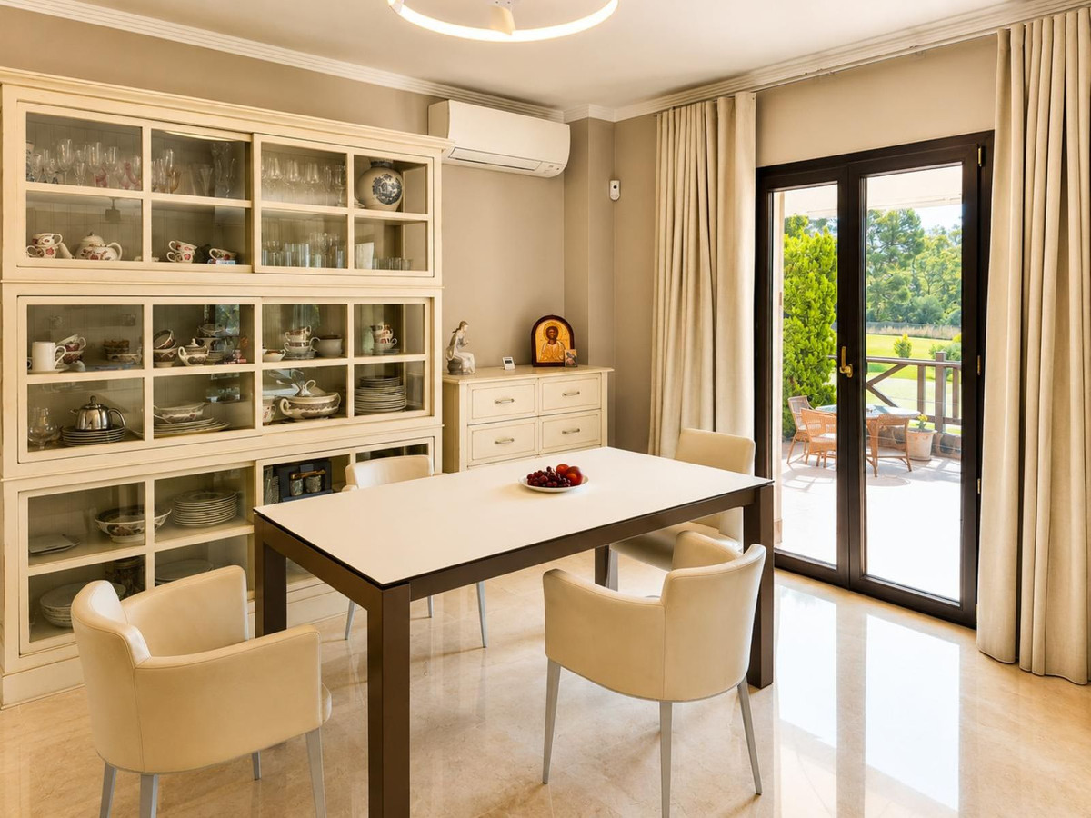 5 Bed Townhouse for sale in Guadalmina Alta Costa Del Sol, Málaga, Spain