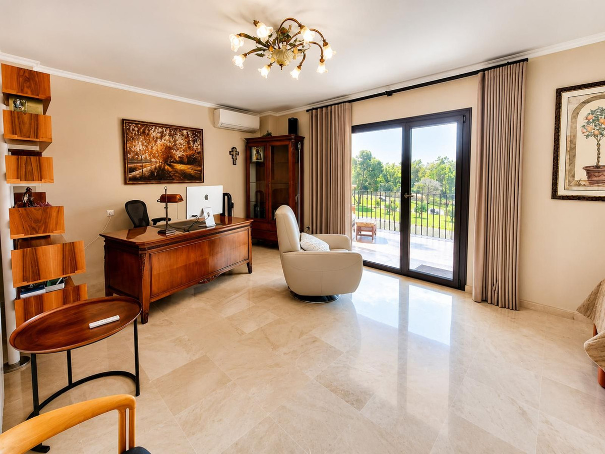 5 Bed Townhouse for sale in Guadalmina Alta Costa Del Sol, Málaga, Spain