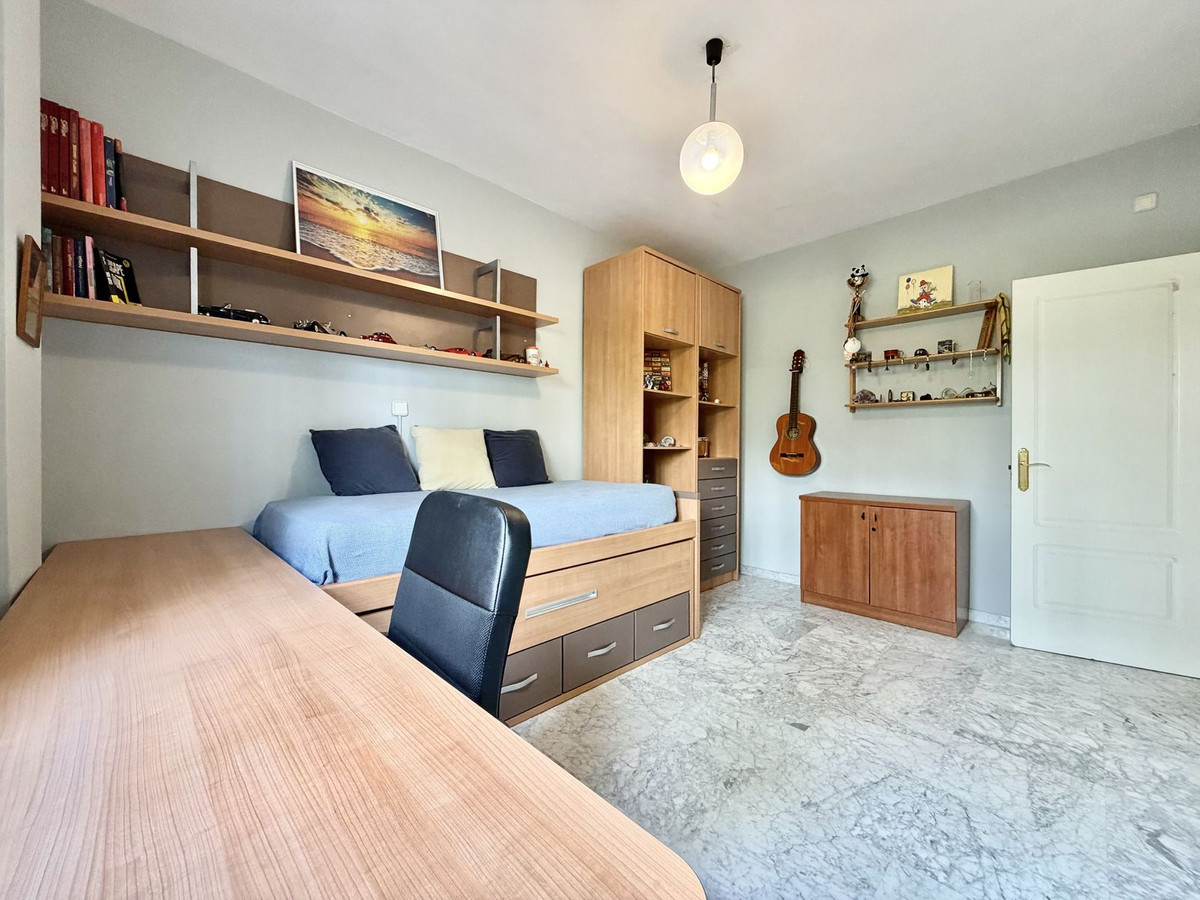 Se vende Apartamento Planta Baja de 4 dormitorios en Costa Del Sol, Málaga, España