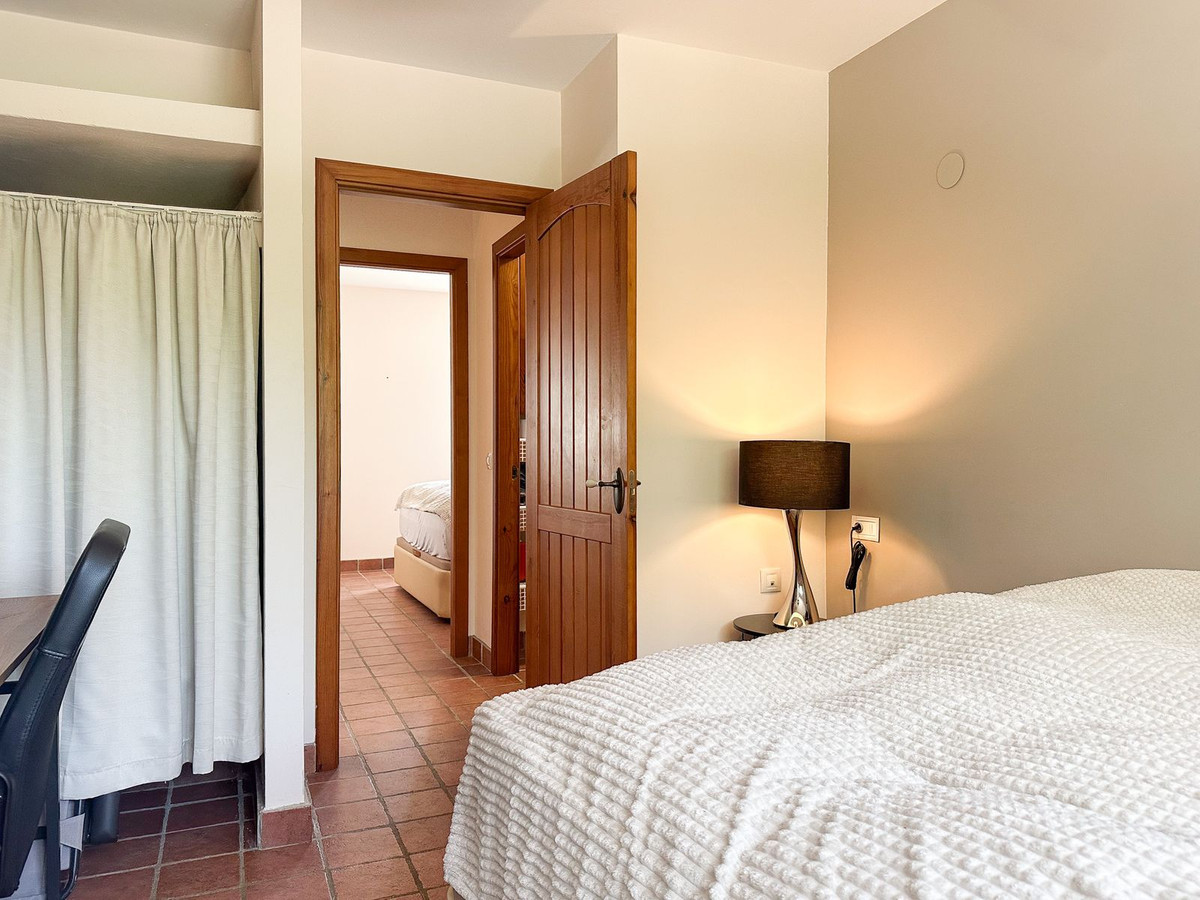 Se vende Apartamento Planta Baja de 3 dormitorios en Costa Del Sol, Málaga, España
