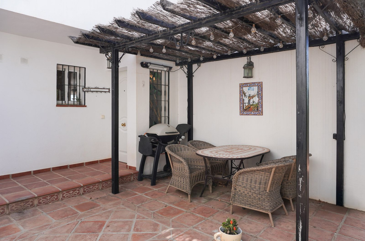 Se vende Apartamento Planta Baja de 3 dormitorios en Costa Del Sol, Málaga, España