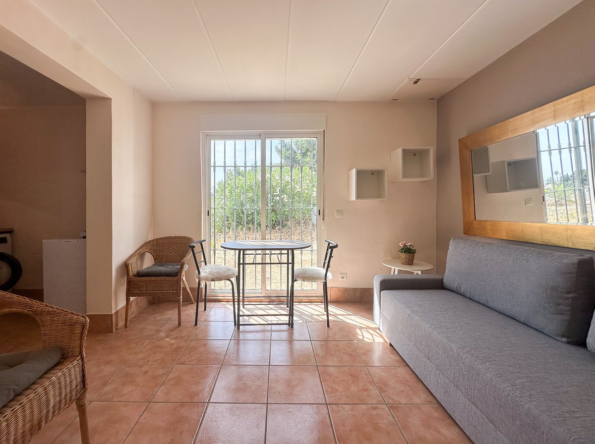 Se vende Apartamento Planta Baja de 3 dormitorios en Costa Del Sol, Málaga, España