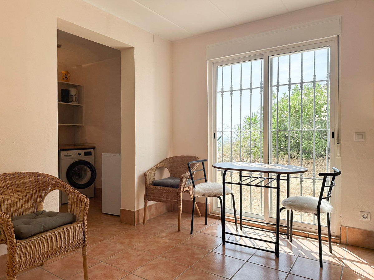 Se vende Apartamento Planta Baja de 3 dormitorios en Costa Del Sol, Málaga, España