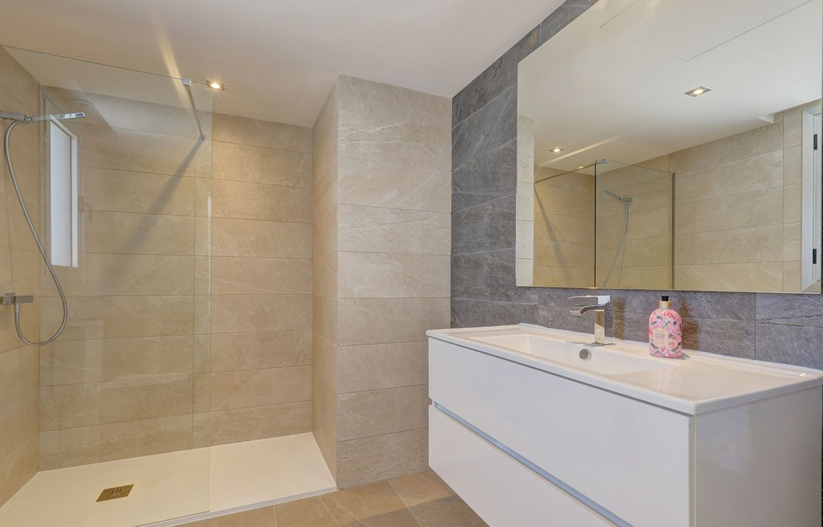 3 Bed Apartment for sale in La Cala Golf Costa Del Sol, Málaga, Spain