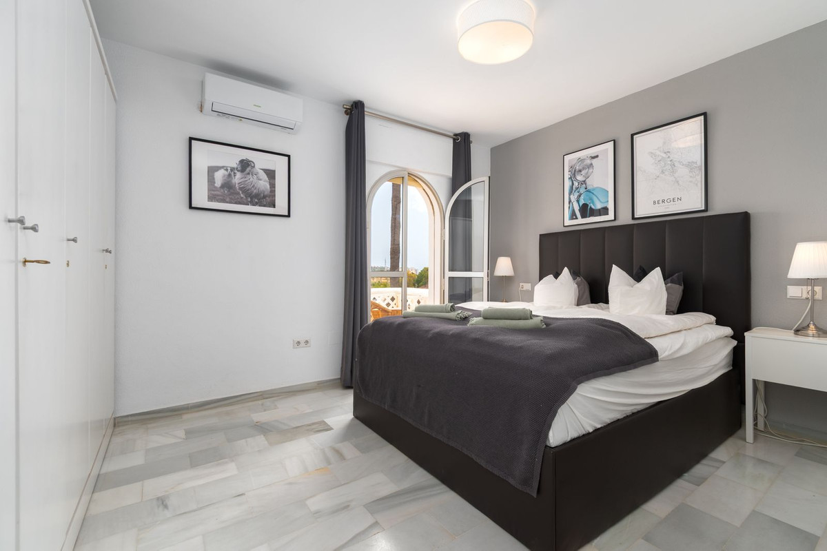 Se vende Adosada de 4 dormitorios en Costa Del Sol, Málaga, España