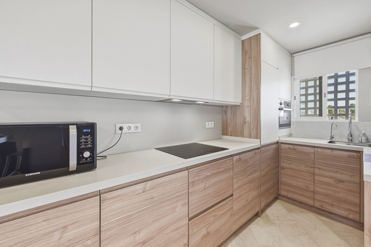 2 Bed Apartment for sale in Costalita Costa Del Sol, Málaga, Spain