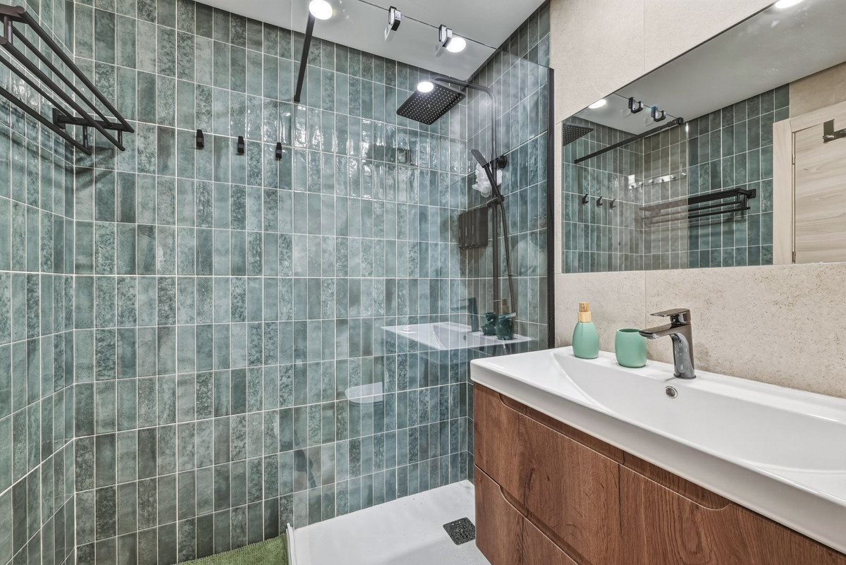 2 Bed Apartment for sale in Costalita Costa Del Sol, Málaga, Spain