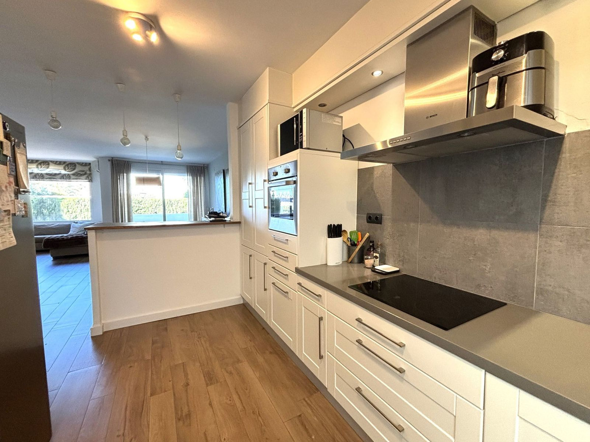 4 Bed Townhouse for sale in Atalaya Costa Del Sol, Málaga, Spain