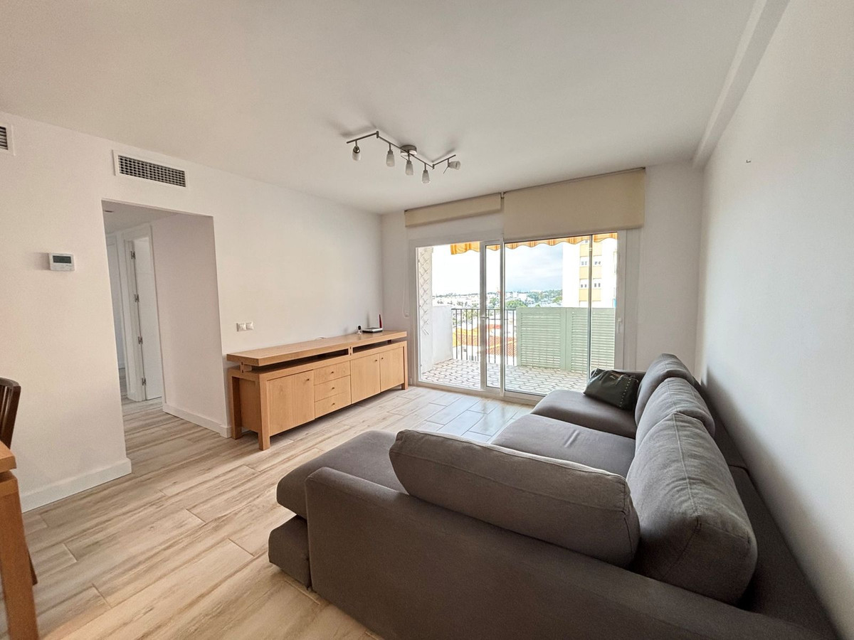 Se vende Apartamento Planta Media de 3 dormitorios en Costa Del Sol, Málaga, España