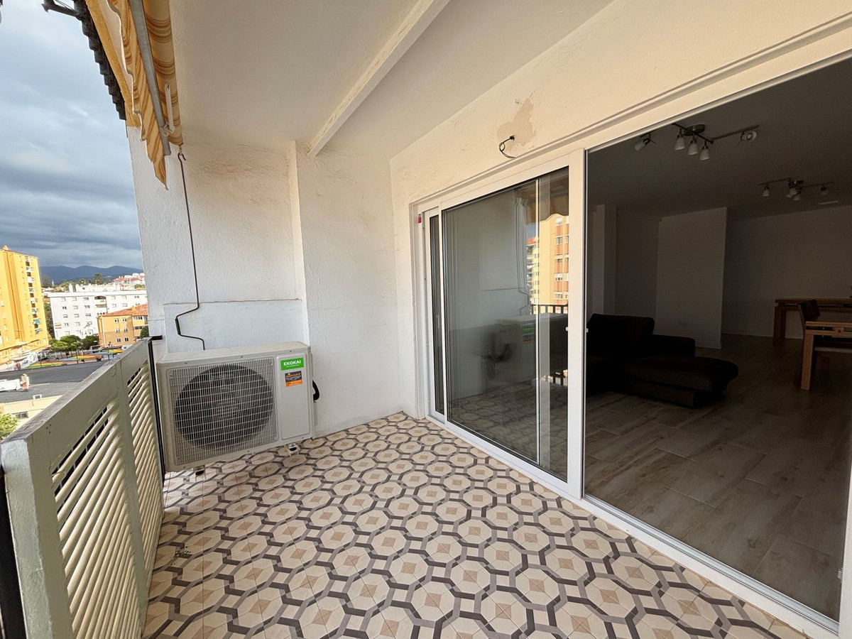 Se vende Apartamento Planta Media de 3 dormitorios en Costa Del Sol, Málaga, España