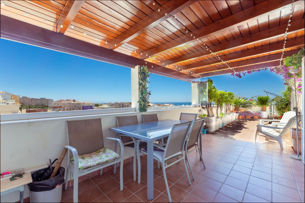 3 Bed Apartment for sale in Estepona Costa Del Sol, Málaga, Spain