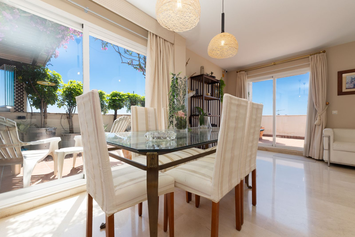 3 Bed Apartment for sale in Estepona Costa Del Sol, Málaga, Spain