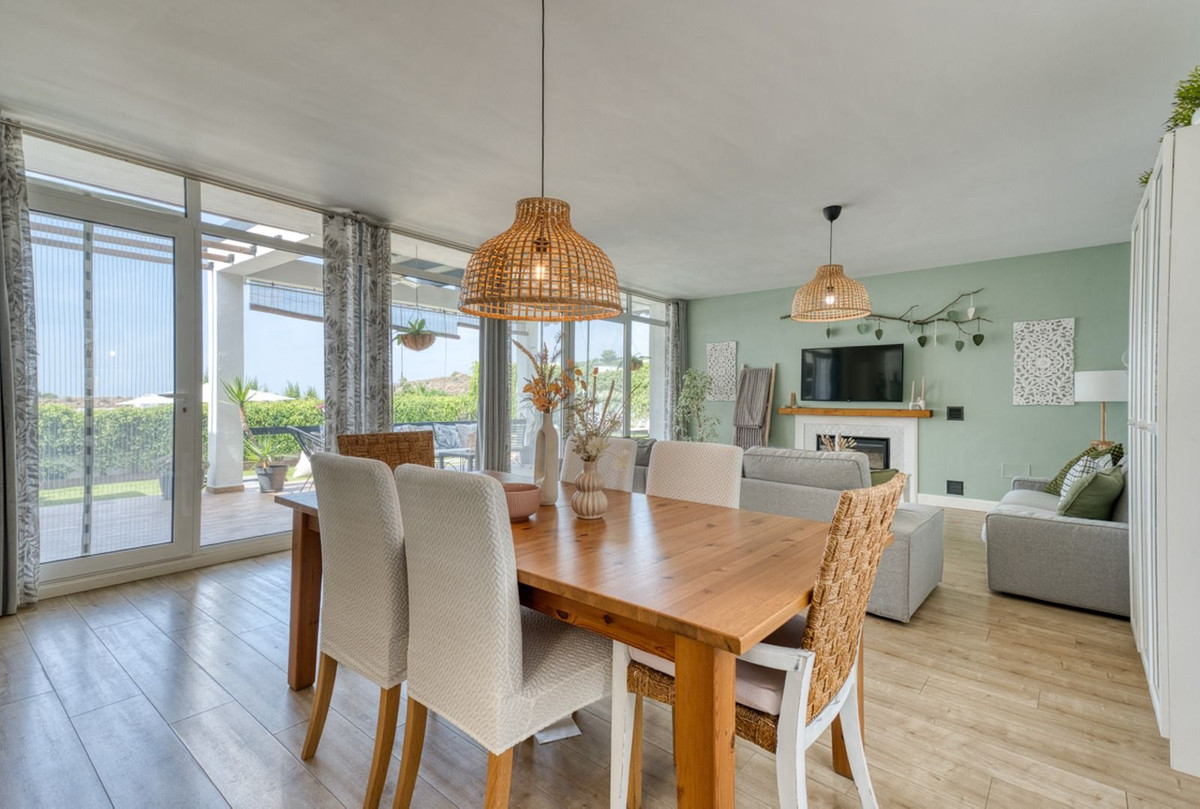 7 Bed Townhouse for sale in Mijas Costa Del Sol, Málaga, Spain