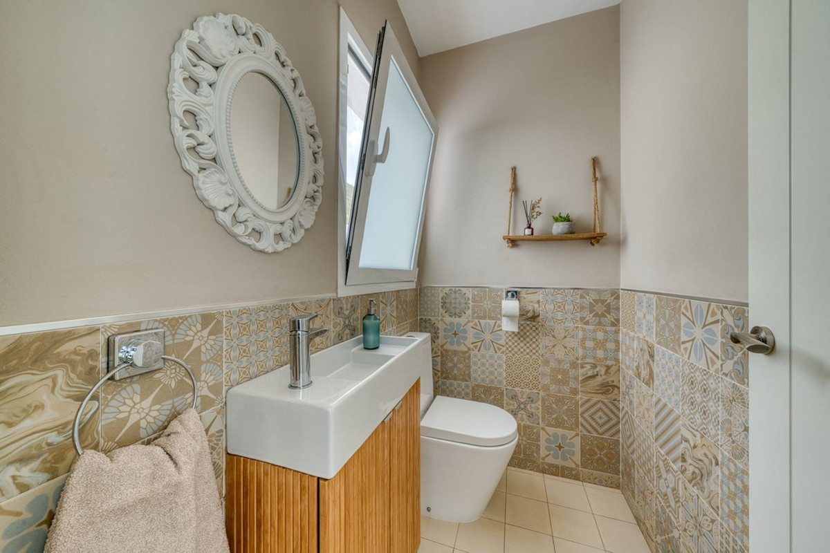 7 Bed Townhouse for sale in Mijas Costa Del Sol, Málaga, Spain