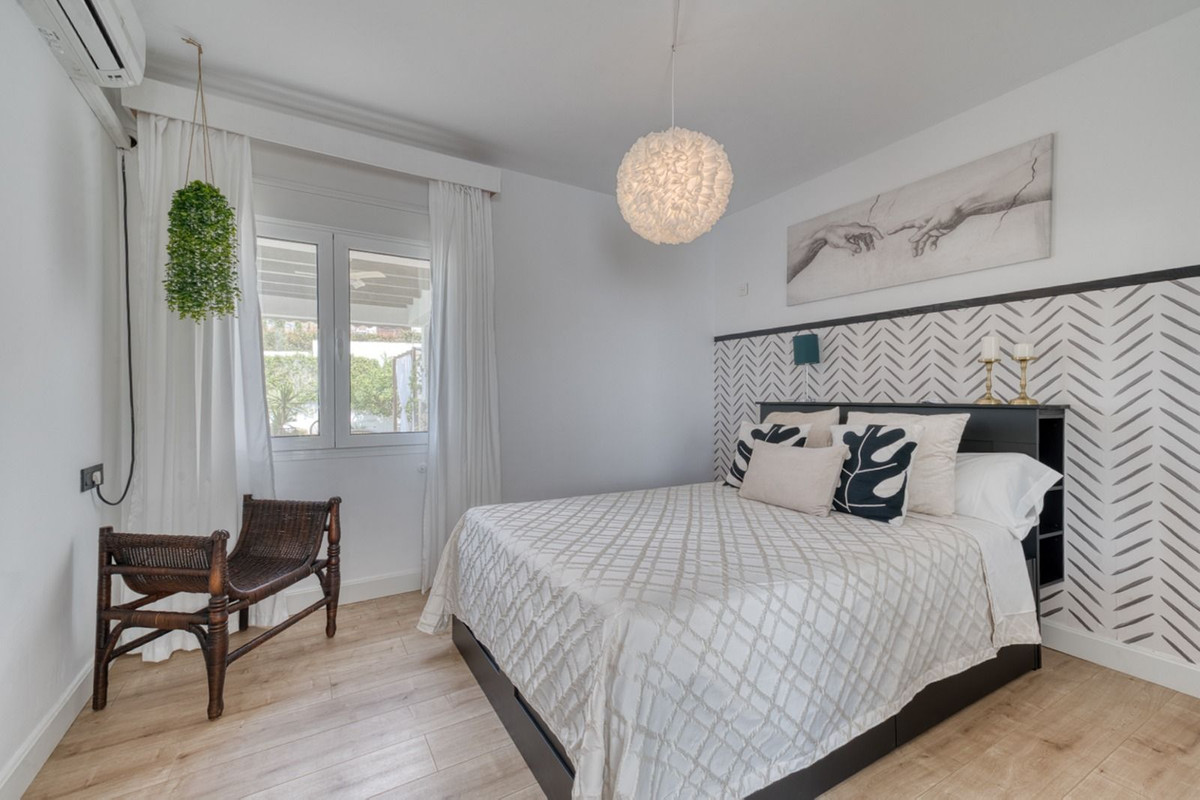 7 Bed Townhouse for sale in Mijas Costa Del Sol, Málaga, Spain