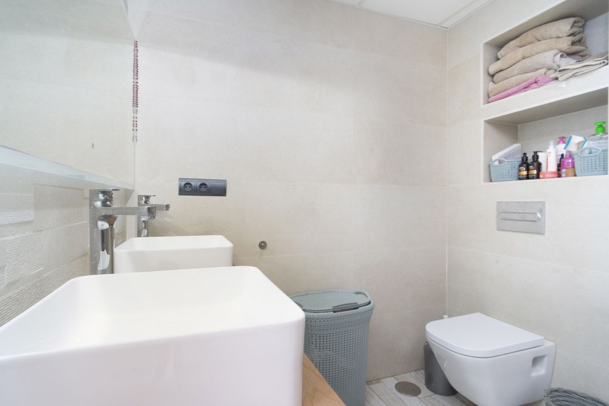 3 Bed Townhouse for sale in Málaga Costa Del Sol, Málaga, Spain