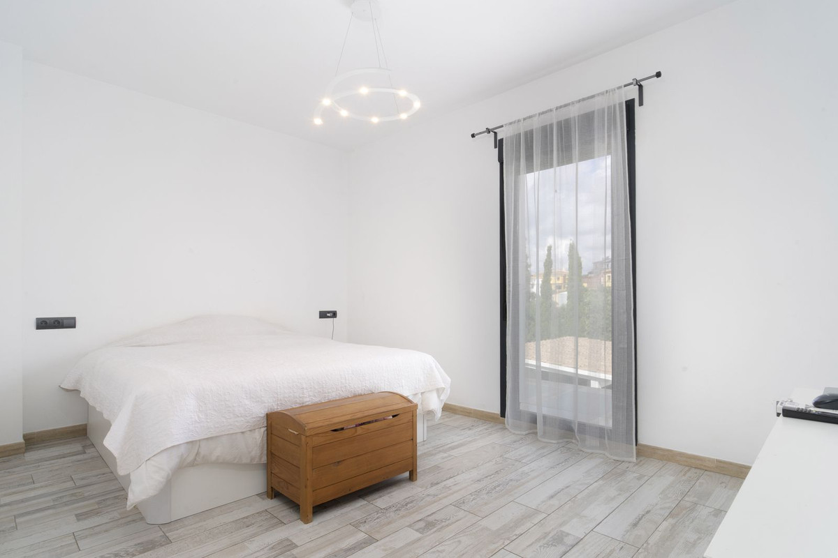 3 Bed Townhouse for sale in Málaga Costa Del Sol, Málaga, Spain