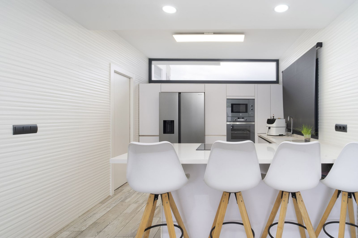 3 Bed Townhouse for sale in Málaga Costa Del Sol, Málaga, Spain
