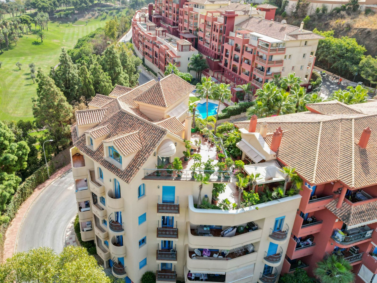 5 Bed Apartment for sale in Torrequebrada Costa Del Sol, Málaga, Spain