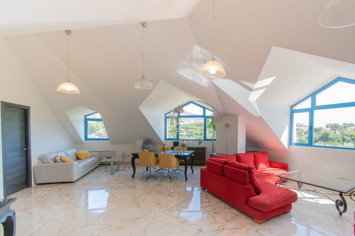 5 Bed Apartment for sale in Torrequebrada Costa Del Sol, Málaga, Spain