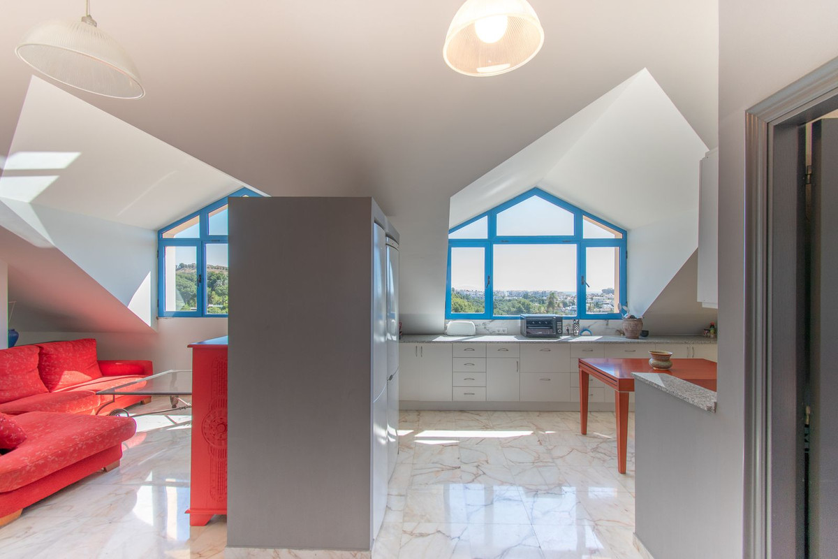 5 Bed Apartment for sale in Torrequebrada Costa Del Sol, Málaga, Spain