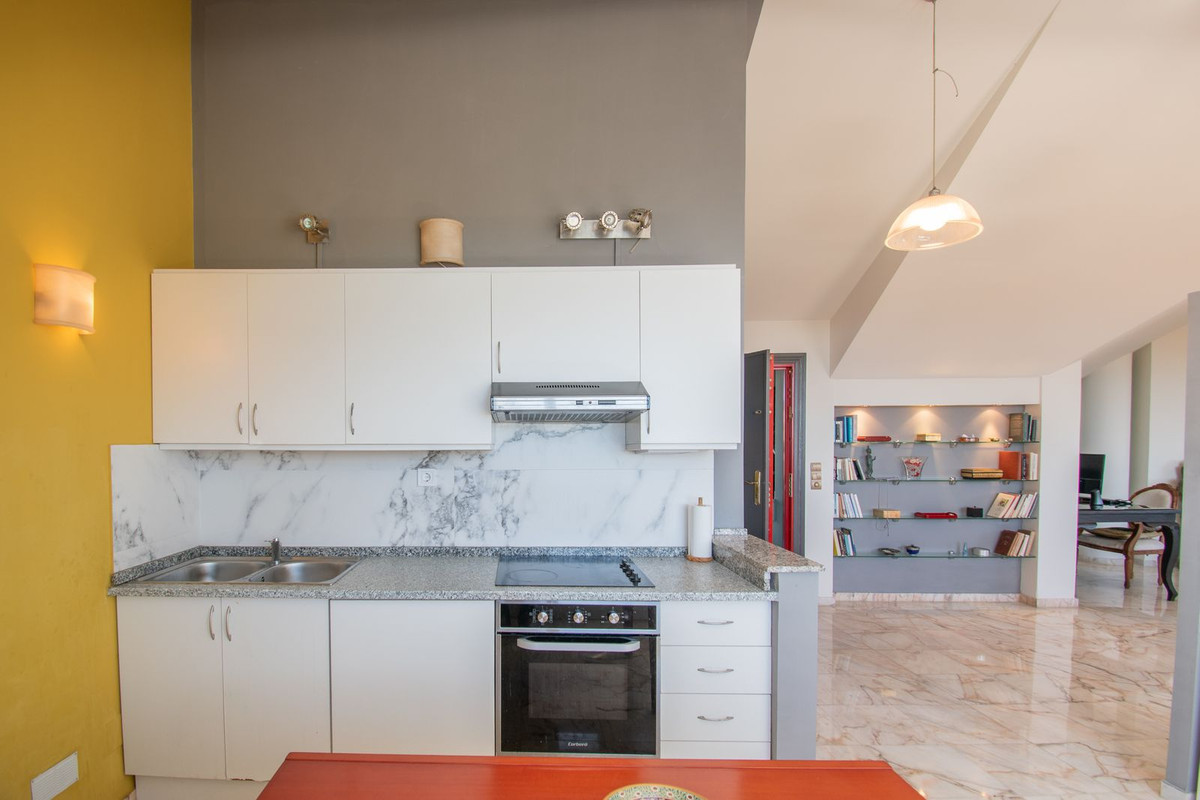 5 Bed Apartment for sale in Torrequebrada Costa Del Sol, Málaga, Spain